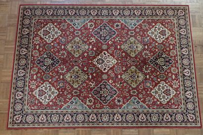 Large mechanical wool rug with floral motifs...