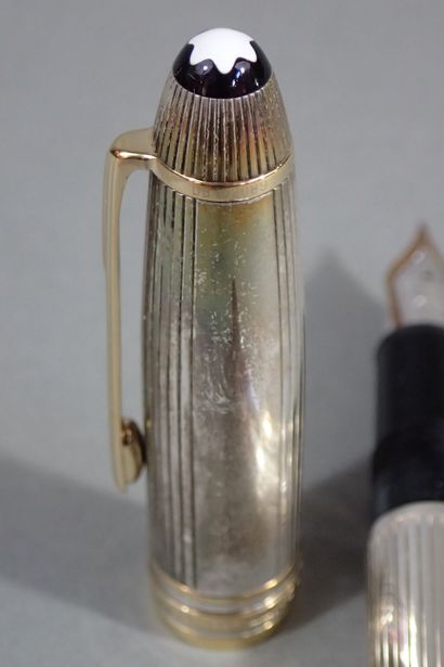 MONTBLANC. Meisterstuck fountain pen in 925/1000...