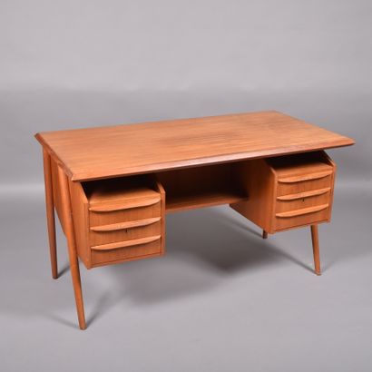 Gunnar Nielsen TIBERGAARD (20th century)....