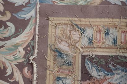 AUBUSSON. Important wool carpet on cotton...