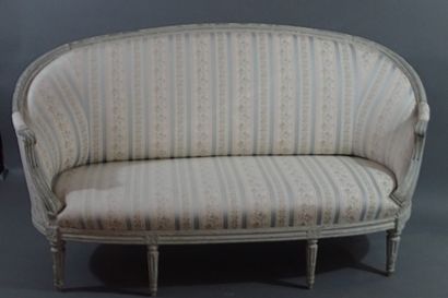 Grey reupholstered wood canapé corbeille...
