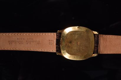 OMEGA. Omega men's wristwatch. Case in 18k...