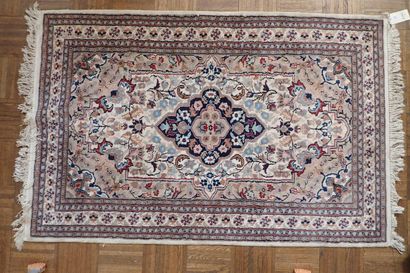 Pakistan rug in handmade velvet, cotton warp...