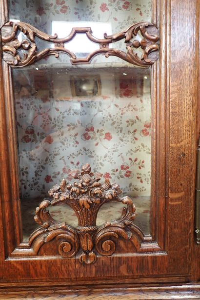 Two-body sideboard with central recess in...