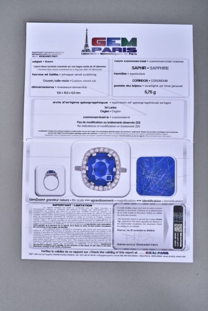 Jewelry ring in platinum (850 thousandths)...