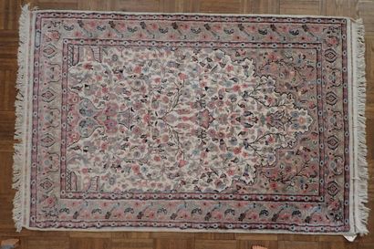 Handmade velvet Pakistan rug, cotton warp...