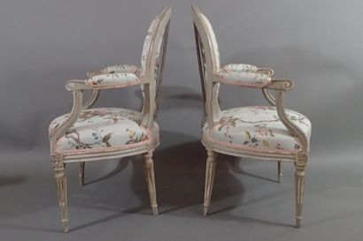 Four molded beech cabriole armchairs with...