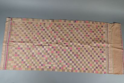 Laos, 20th century
Lot of five Lao-Thai ethnic...