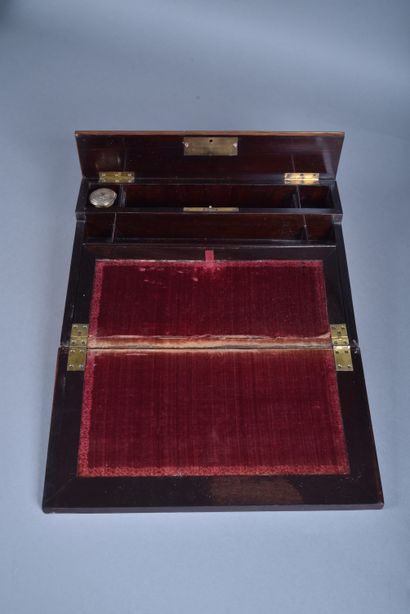 TAHAN. Writing desk in rosewood veneer with...