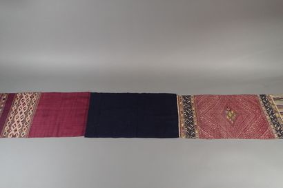 Laos, 20th century
Lot of five Lao-Thai ethnic...