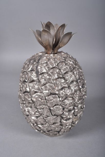 MICHEL DARTOIS. Isothermal metal ice cube...