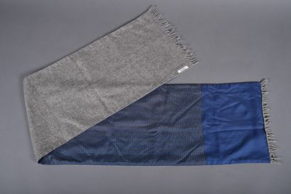 HERMES. Double-sided cashmere and wool scarf,...