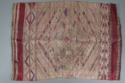 Laos, 20th century
Lot of five Lao-Thai ethnic...
