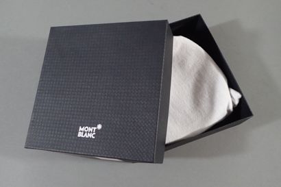MONTBLANC. Reversible smooth black leather...