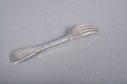 Silver table fork, filets and contours design....
