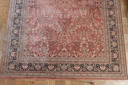 Large mechanical wool carpet with floral...