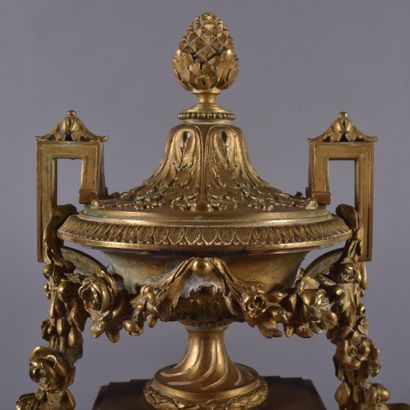 DOMANGE et ROLLIN in Paris. Gilt bronze and...
