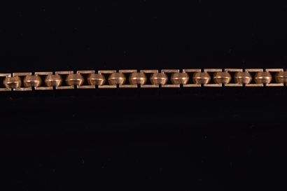 18K yellow gold watch case with watch key...