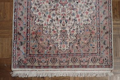Handmade velvet Pakistan rug, cotton warp...