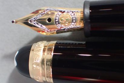 MONTBLANC. Set of two Meisterstuck fountain...