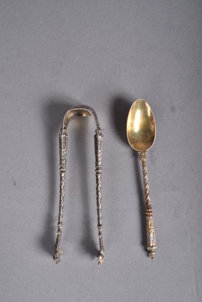 Set of 12 vermeil dessert spoons, Russian...