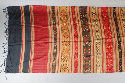 Laos, 20th century
Lot of six Lao-Thai ethnic...