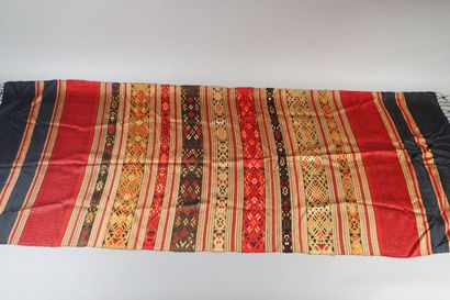 Laos, 20th century
Lot of six Lao-Thai ethnic...