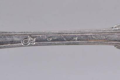 Silver table fork, filets and contours design....