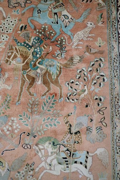 Cashmere and silk oriental rug in pink tones...