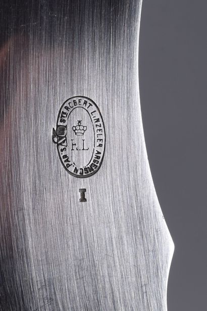 Silver dinner service with rich scroll, laurel...