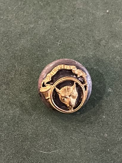 SAIN. Bouton de gilet de l’équipage Nouailher...