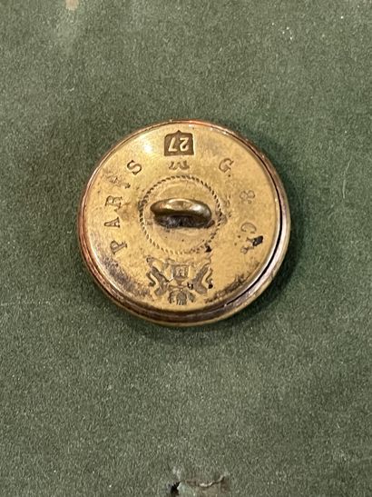 FC. Bouton de tenue de l’équipage Brulard...