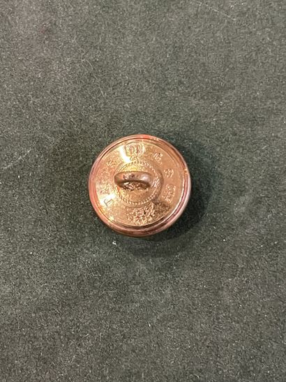 ANJ. Bouton de gilet de l’équipage Russon...