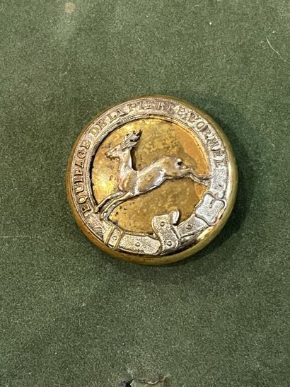 NOR. Bouton de tenue de l’équipage de la...