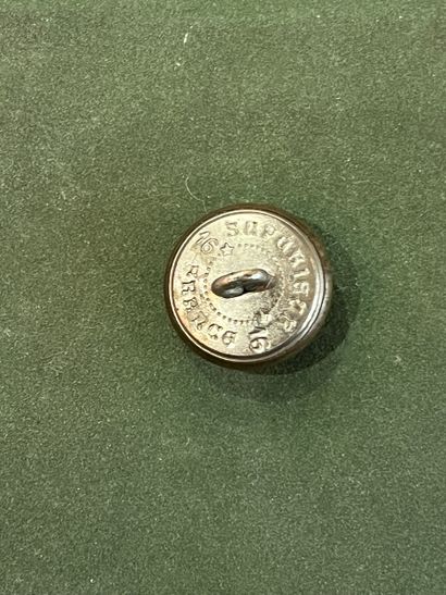 POI. Bouton de gilet du rallye Guérinière...
