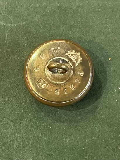 ANJ. Bouton de gilet de l’équipage La Ville...