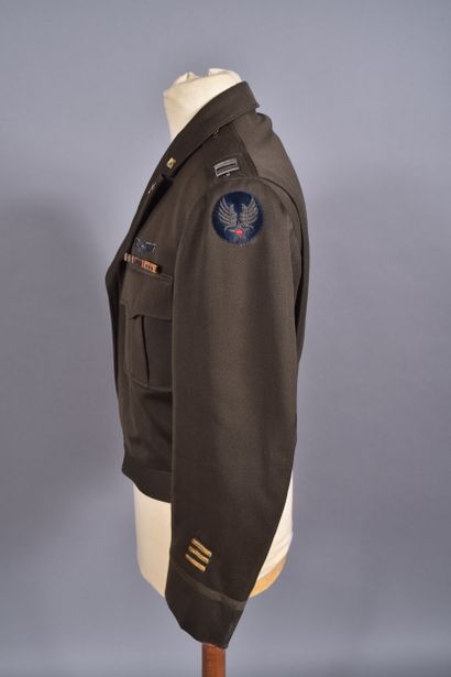 US- Blouson Ike Jacket d’un capitaine de...
