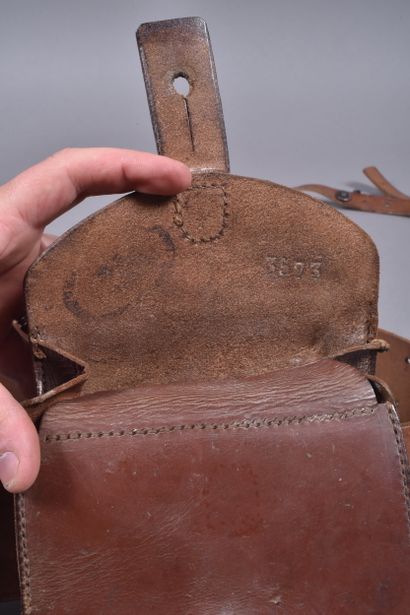 Fr- Equipement français 1940 comprenant deux...