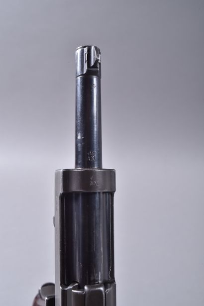 Pistolet P38. Fabrication Mauser BYF 44....