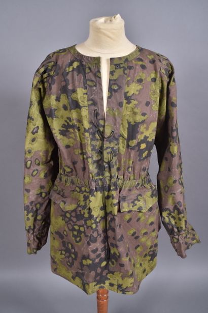 All. Blouse camouflée réversible, feuilles...