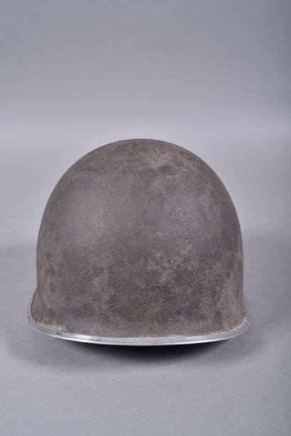 US-Casque M1. Coque en acier peint OD avec...