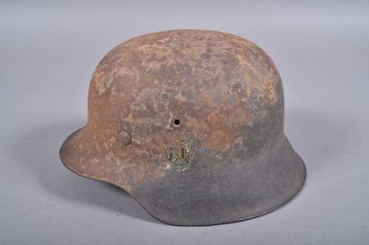 Casque Allemand m/42 de l'armée de terre....