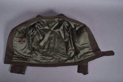 US- Blouson Ike Jacket d’un capitaine de...
