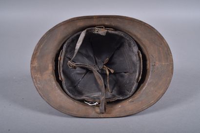 Casque m31 de l'armée de terre Belge. Coque...