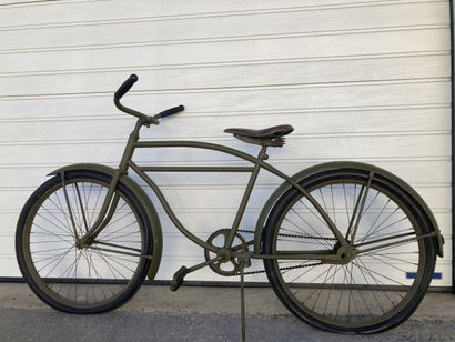US- Vélo de type Huffman repeint et anciennement...