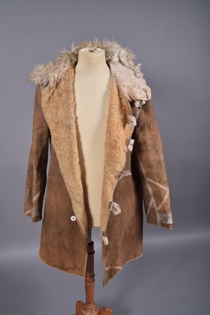 All- Manteau en mouton retourné, fermant...
