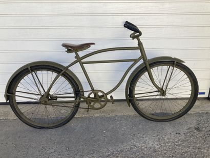 US- Vélo de type Huffman repeint et anciennement...