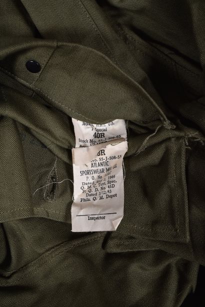 US- Veste HBT OD7 à deux poches de poitrine...