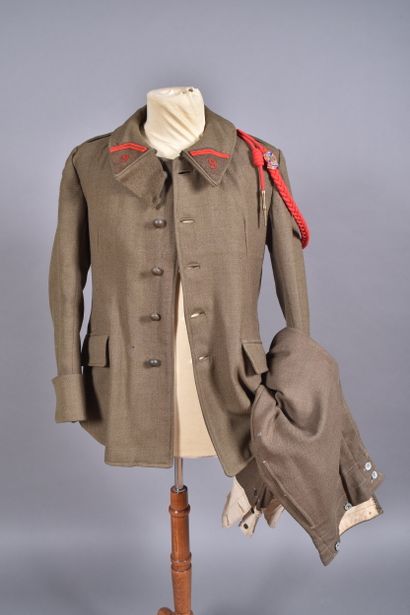 Uniforme de Zouave : vareuse modèle 1938...