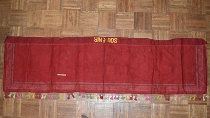 FR- Souvenirs d'Indochine. Large silk and...